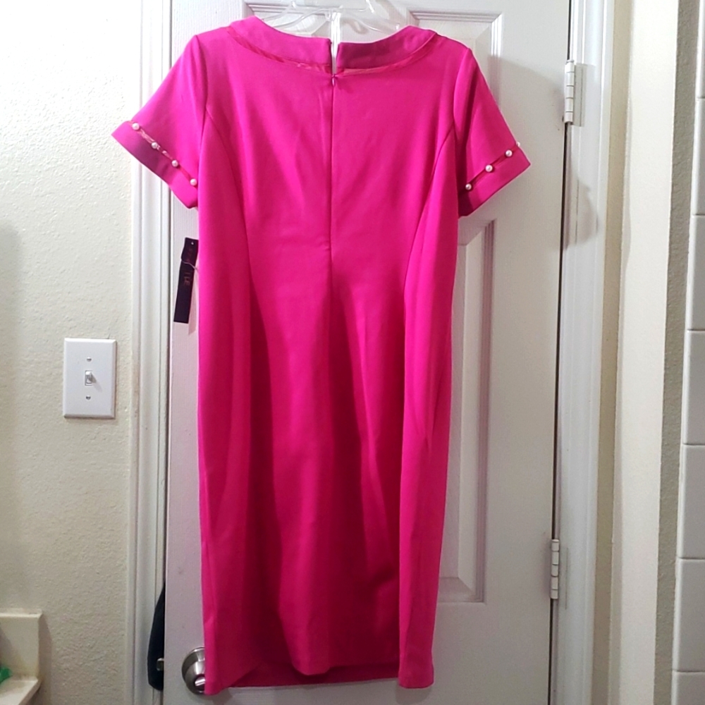 Dress - Picture 3 of 3
